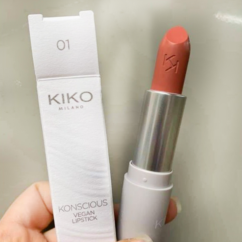 أحمر شفاه كيكو لون نود درجة 01 Kiko Milano Konscious Vegan Lipstick