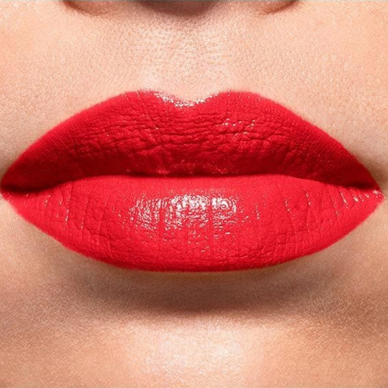 لوريال باريس ليب ستيك L'Oreal Color Riche Lipstick 343 / لون أحمر / درجة 343